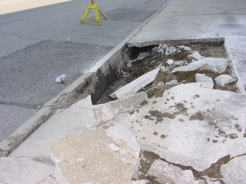 ./Gallery/2011 Parking-Sidewalk Repairs/DSC06320.JPG